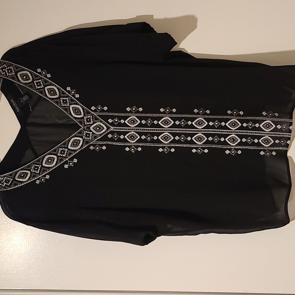 White House Black Market Women's V Neck Blouse